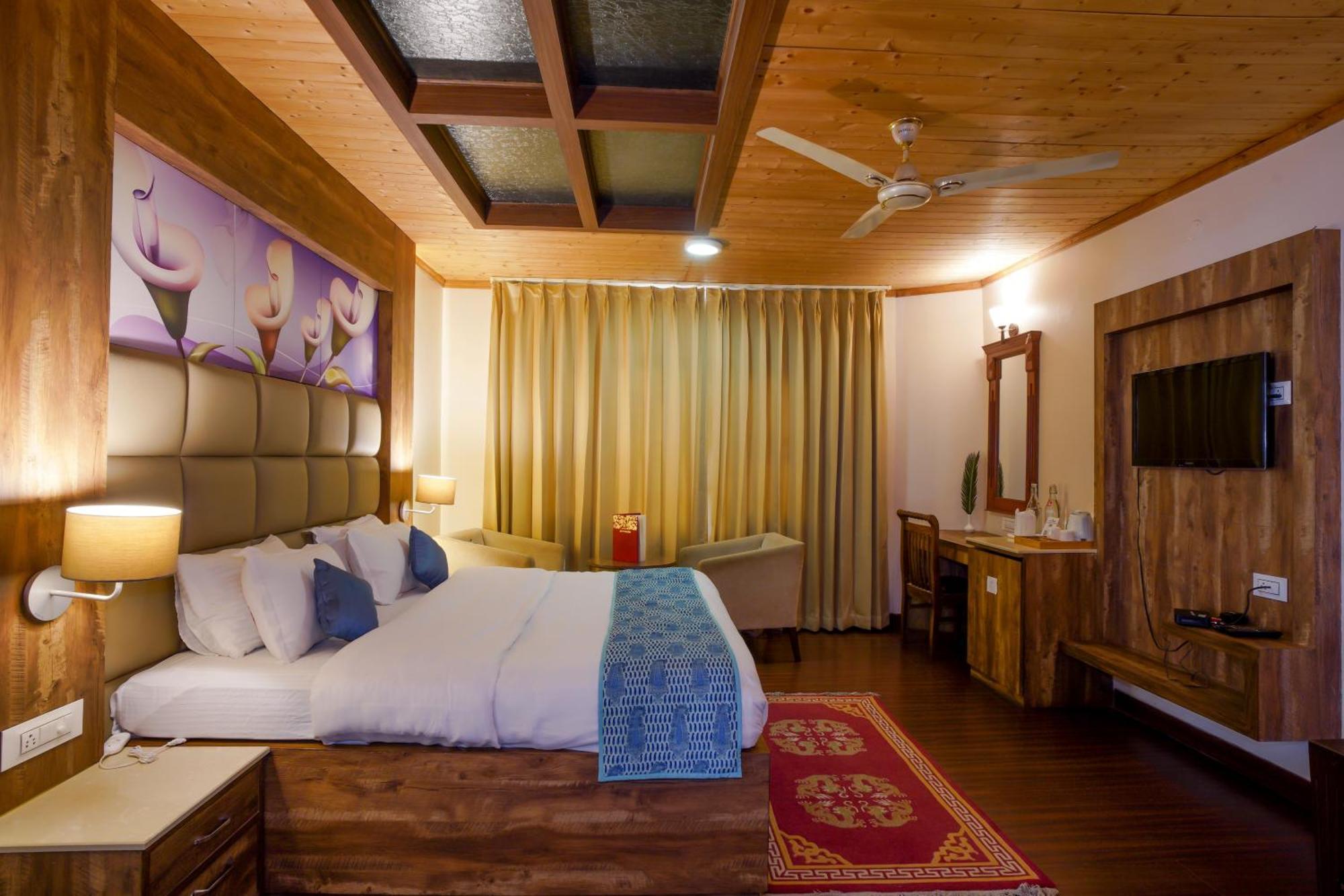 Vilasa Lall Ji Resort Dalhousie Exterior photo