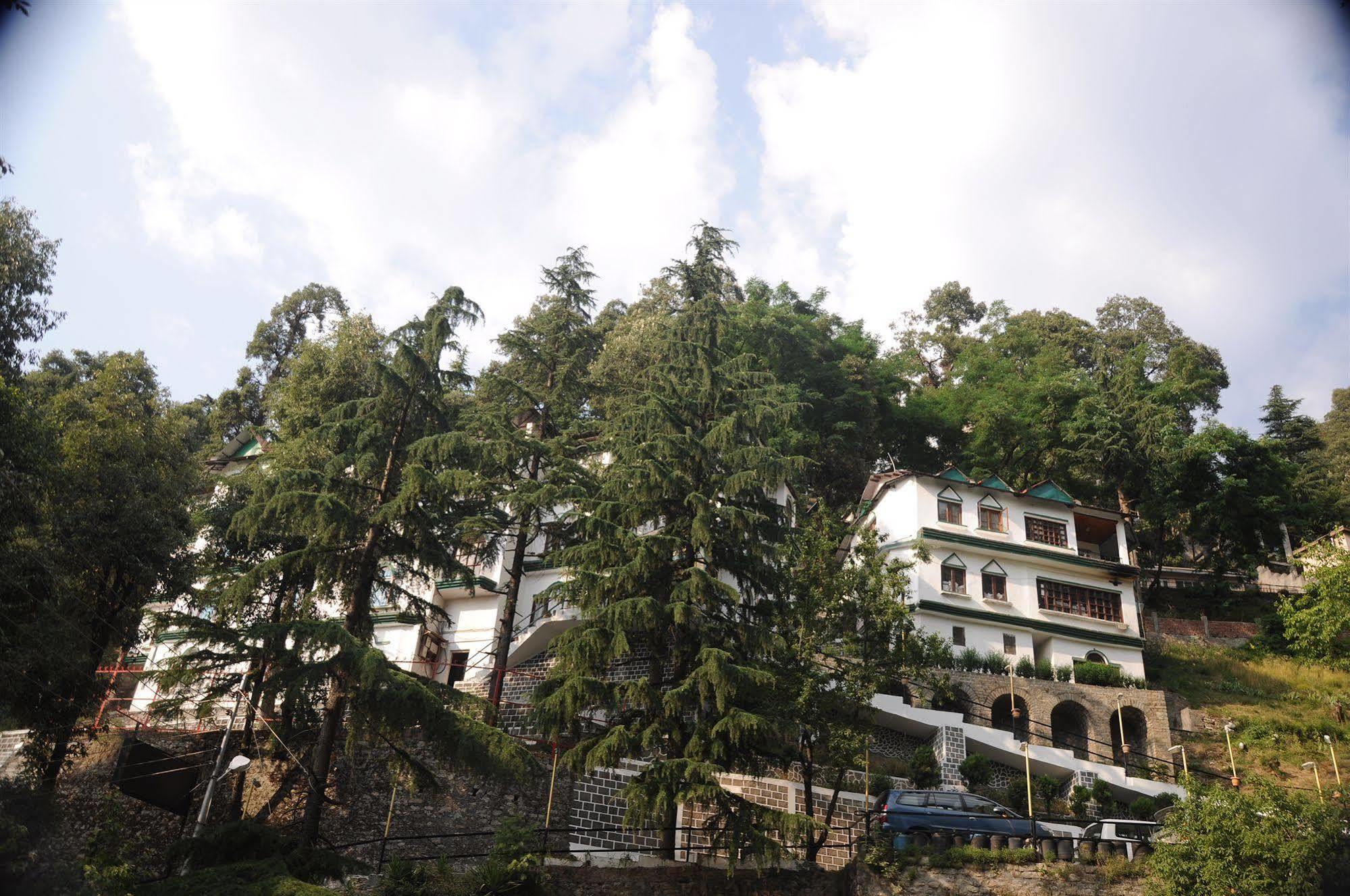 Vilasa Lall Ji Resort Dalhousie Exterior photo